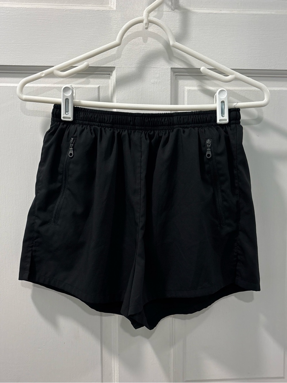Girlfriend Collective Women’s Gazelle Shorts Size Small Black Running Workout